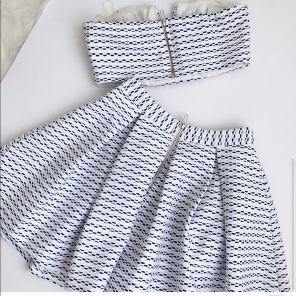 Do and Be blue and white skirt set size s - Picture 3 of 4